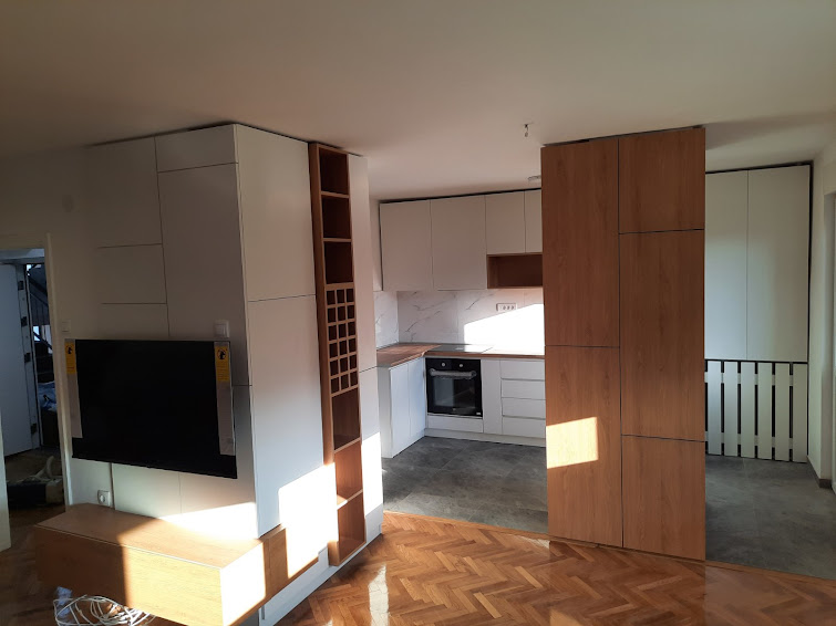 IMG-09ca56598f4a0b646e3603457363cfa4-V