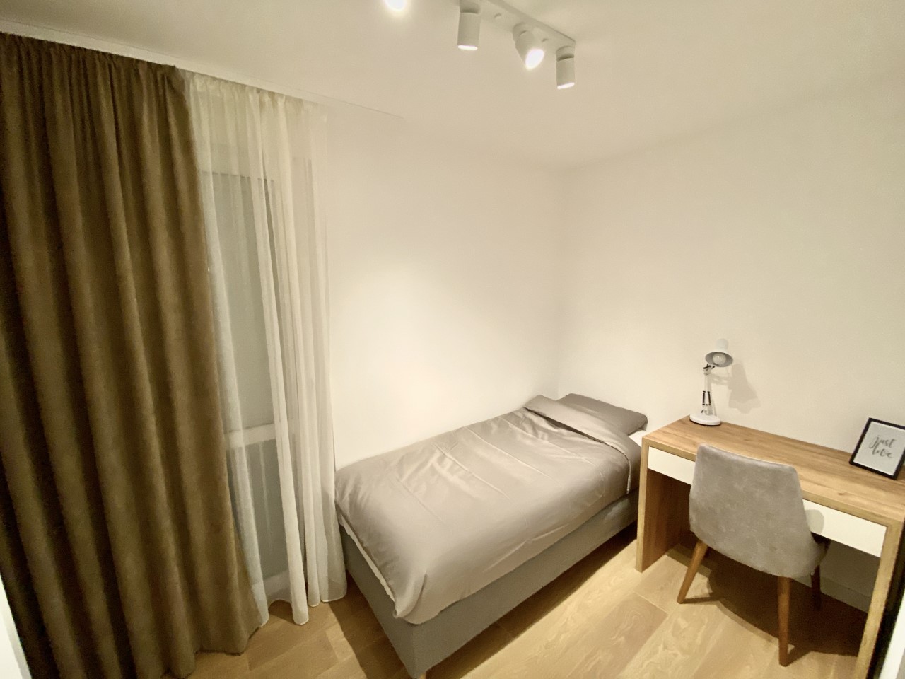 IMG-db6d1a65389262d12d5bf0d91cc8eba2-V